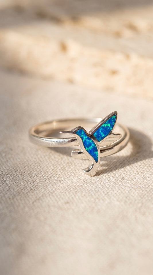 Anillo Colibrí Ajustable – Plata Ley .925 y Láminas de Ópalo