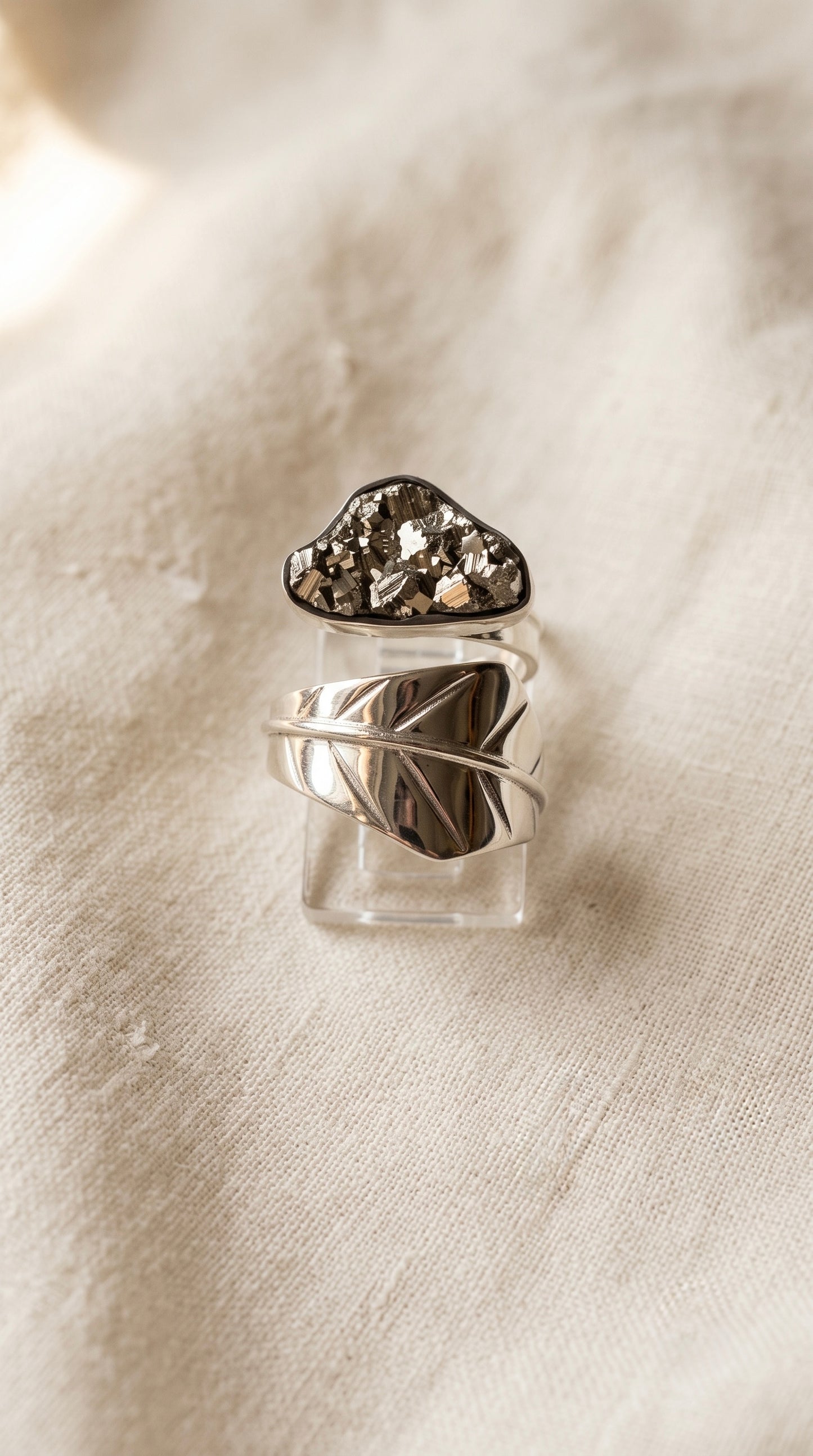 Anillo Hoja & Pirita
