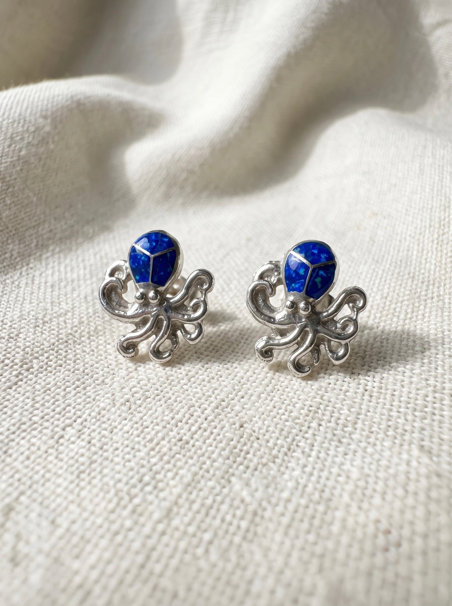 Aretes Pulpo Ópalo Azul